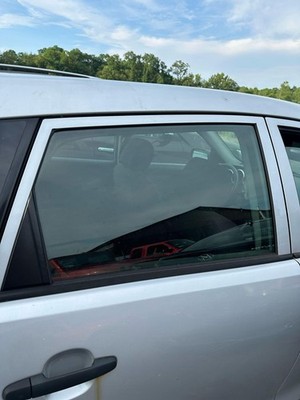 03 04 05 06 07 08 TOYOTA MATRIX Rear Door Window Glass Passenger