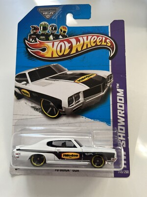 2013Hot Wheels HW Showroom '70 BUICK GSX White with Milodon Logo