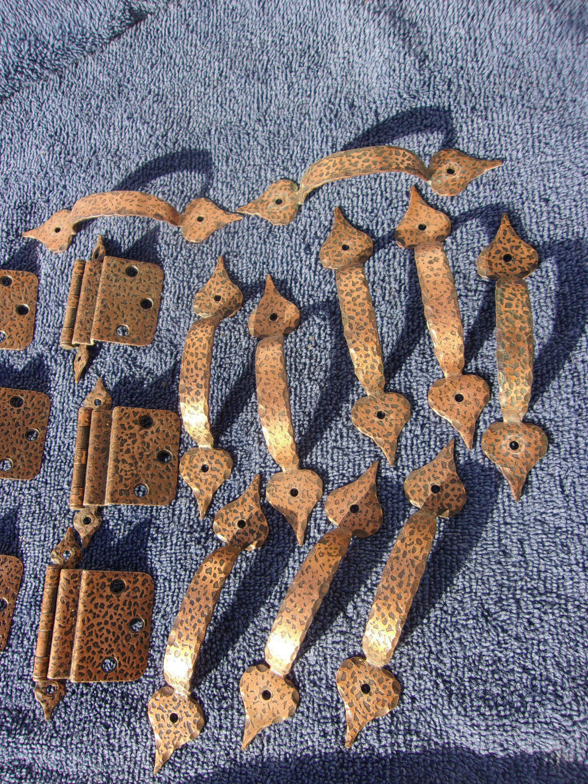Big Lot 1970s Hammered Copper Style Hinges Door Cabinet Pulls Used Decent