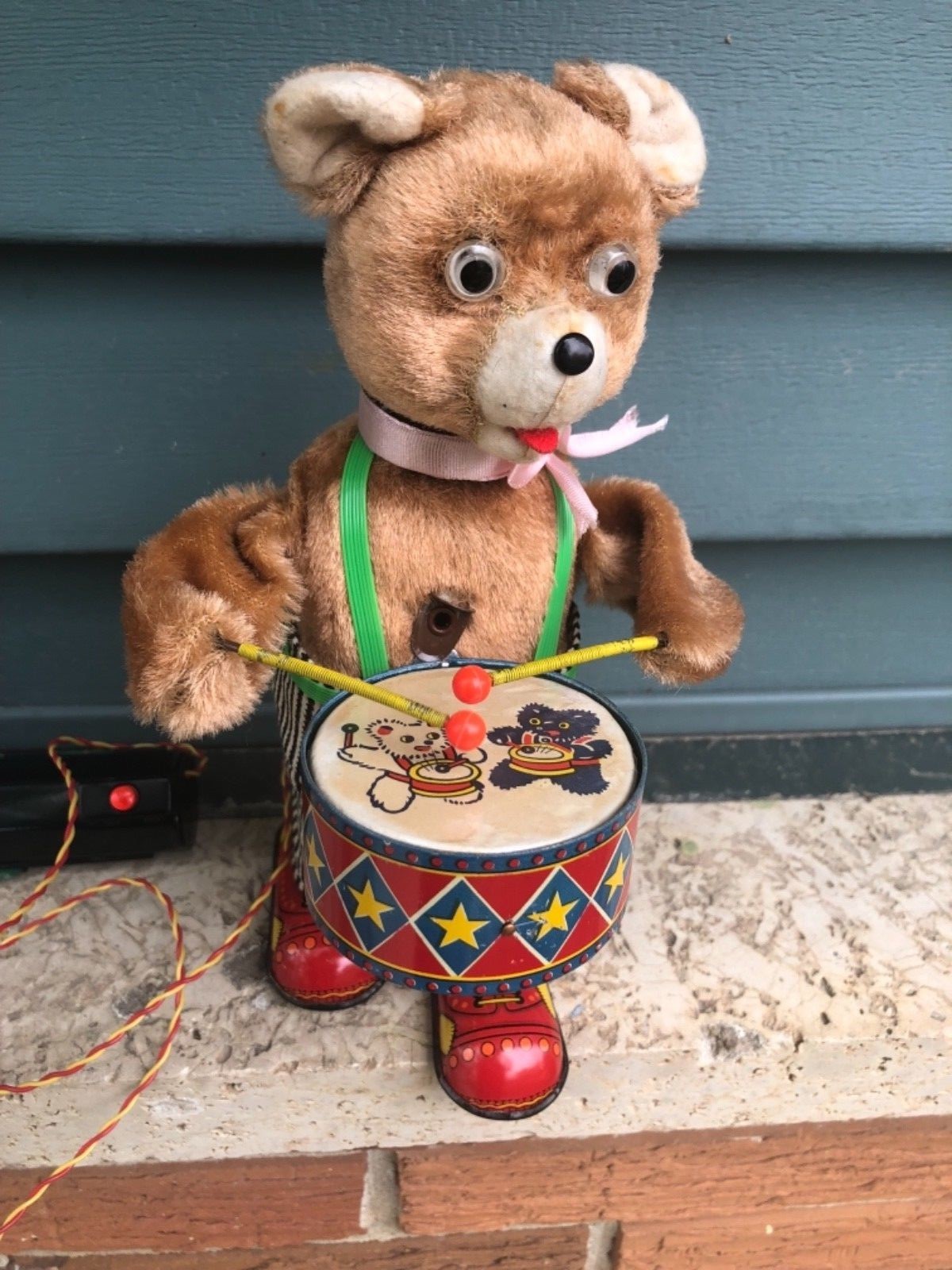 1950’s Cragstan Barney Bear The Drummer Boy Battery Operated Tin Toy with Box!