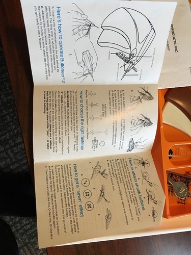 Vintage BUTTONEER 2 Replace buttons without sewing Ronco New in Package