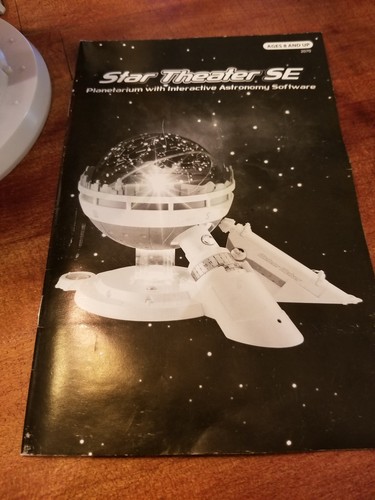 Uncle Milton Star Theater se Home Planetarium with Interactive Meteor Maker