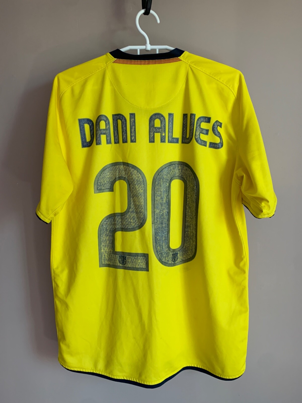 バルセロナ 21/22 アウェイユニフォーム DANI ALVES #8 M バルセロナ 21/22 アウェイユニフォーム DANI ALVES #8 M