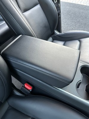 image 5 of interior