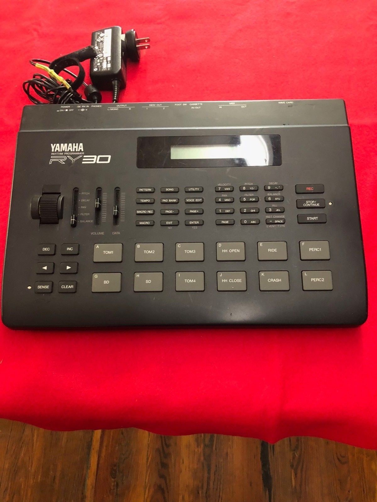 Yamaha Rhythm Machine RY30 FREE SHIPPING!!!!