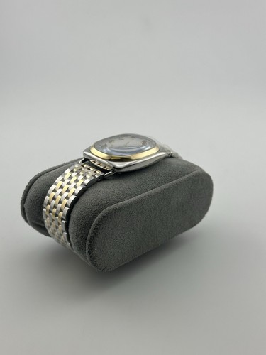 Pre-owned Shinola 20250993-sdt-012260087 The Bixby 29x34mm In Box
