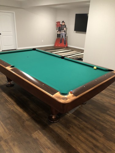 9ft Brunswick Gold Crown IV 4 Pool Table