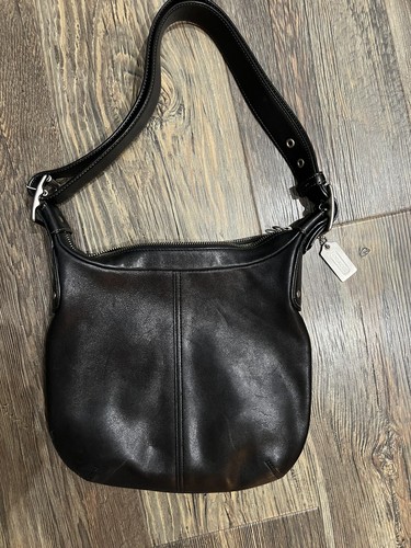 AUTHENTIC Vintage COACH Soho Crossbody Black Leather Bag