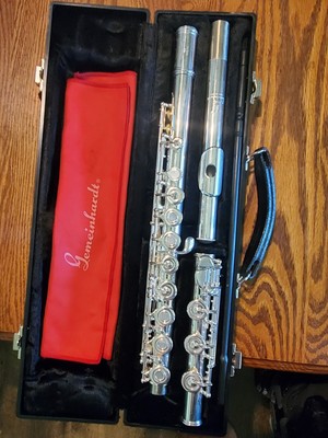 Gemeinhardt 3B Open Hole, Silver Plated Intermediate, Lightly Used Flute