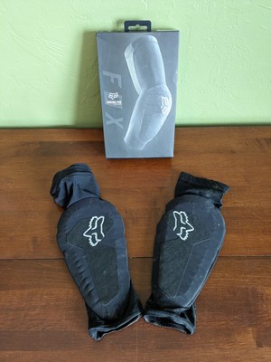  Fox Racing Elbow Guars Enduro Pro Small Pair With Box 