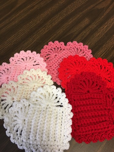 NEW HANDMADE lot of 6 crochet Valentines hearts coasters acrylic Red Heart yarn