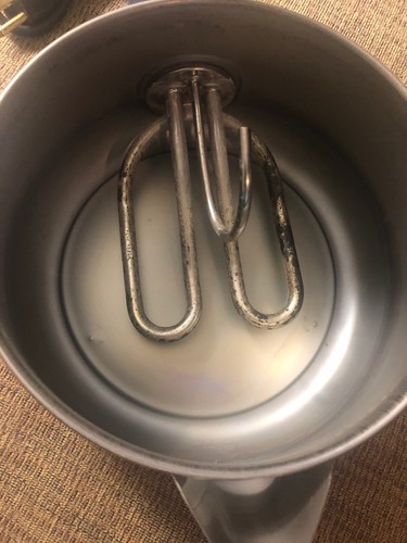 Vtg Farberware Classic Series Whisling Electric Tea Kettle  l2315  1 1/2 Q