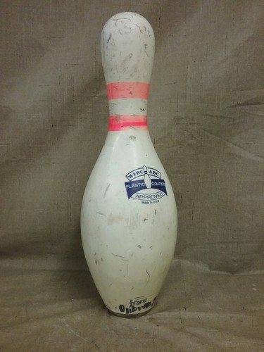 AMF Amflite II Bowling Pin WIBC ABC Approved Plastic Coated Ojibwa Bowl