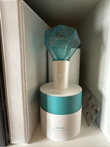 SHINee 限定特典FANLIGHT DISPLAY & 生写真など 105点 SHINee東京ドーム公演がBD＆DVD化決定！初回生産限定盤には