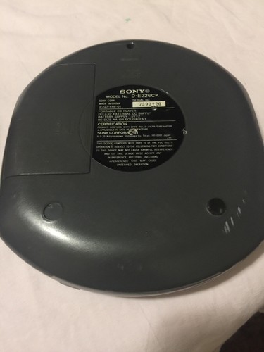 Sony Walkman CD Walkman D-E220 ESPMax Portable CD Player Silver *TESTED*