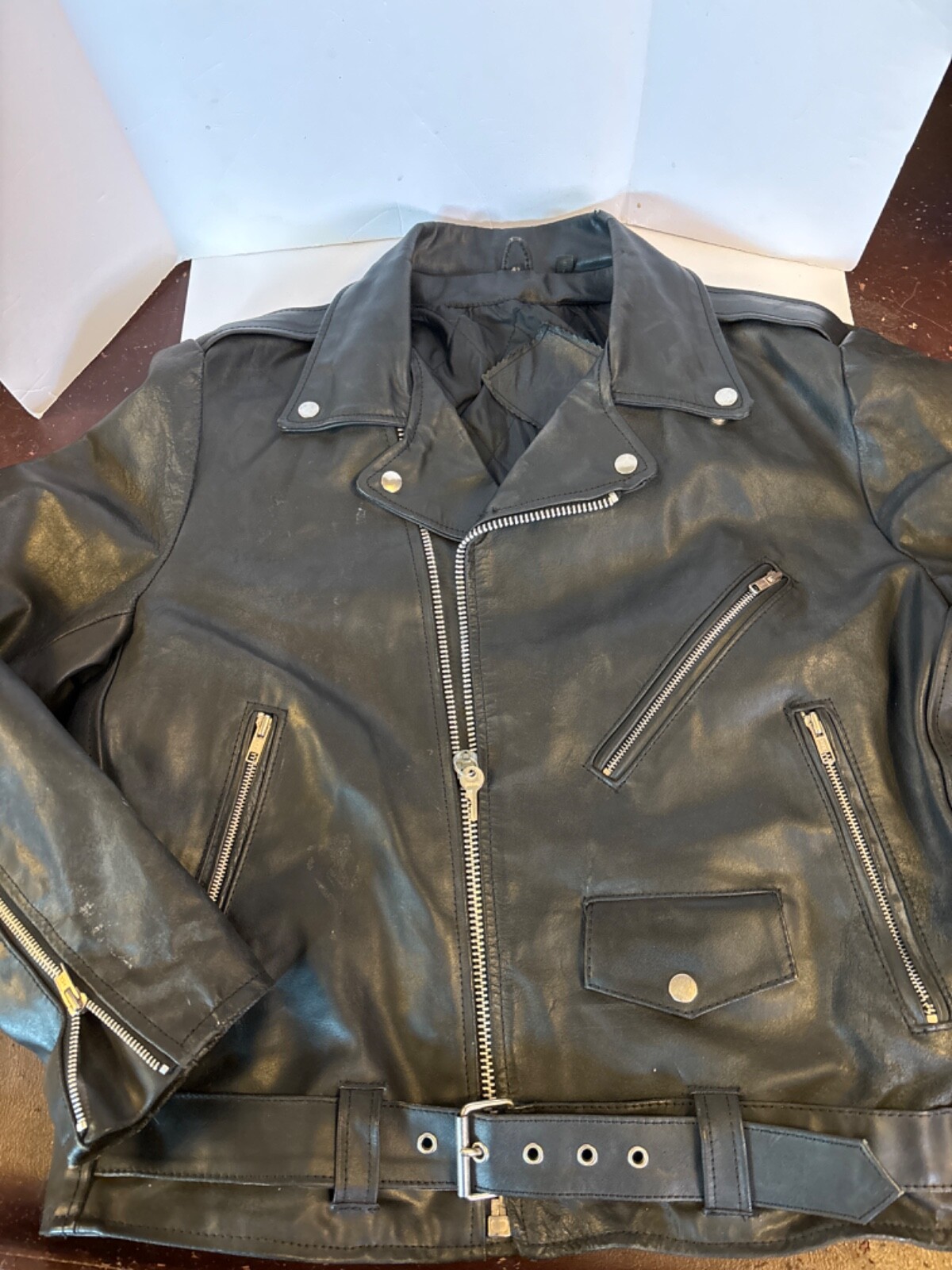 Mens vintage black leather heavy motorcycle jacket lined Mens vintage black leather heavy motorcycle jacket lined