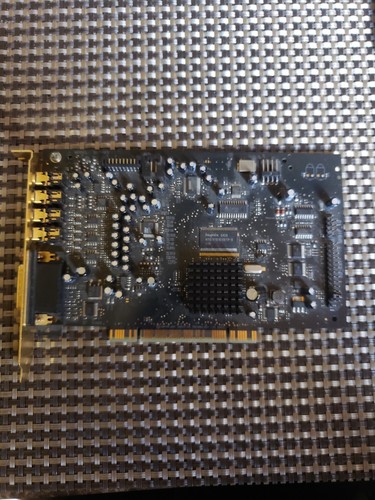 Creative Sound Blaster X-Fi PCI (30SB046000000) Sound Card