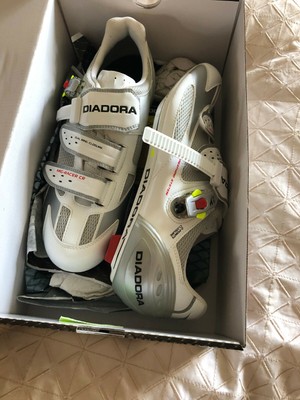 diadora gym road shoes