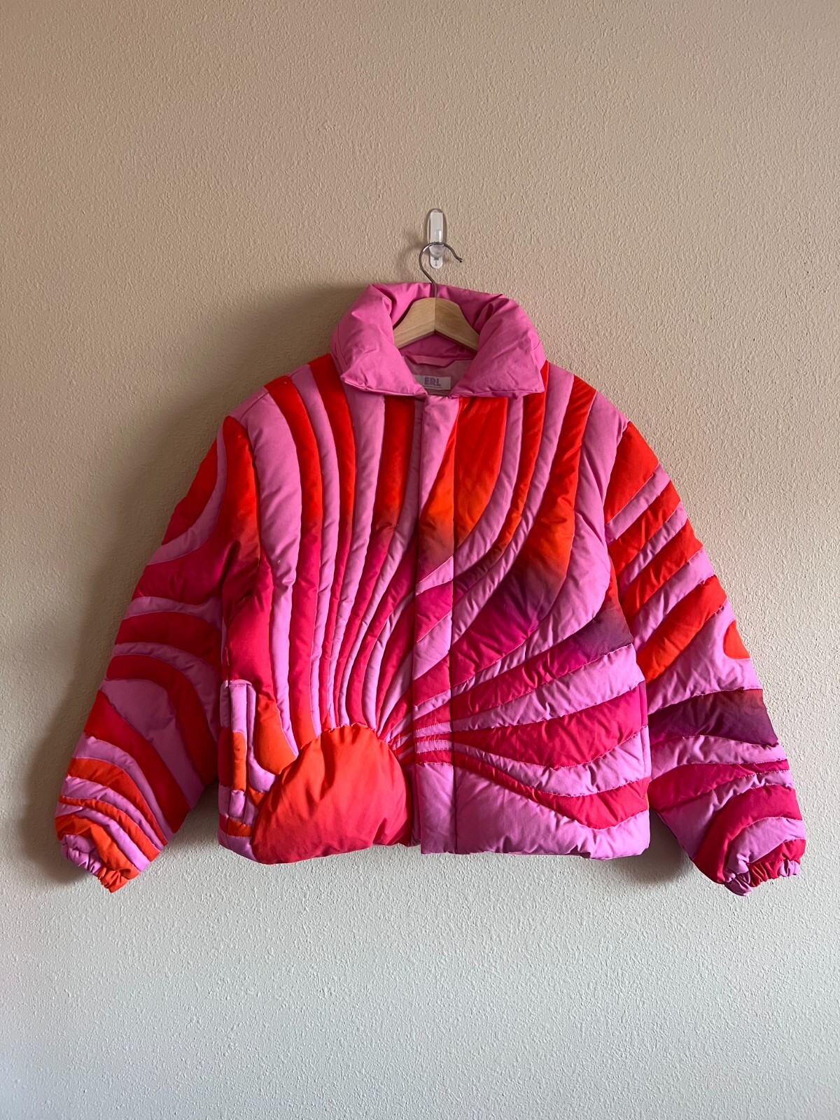 ERL ダウンジャケット ERL Sunset Down Puffer Jacket - Size XL - Pink Red - Brand
