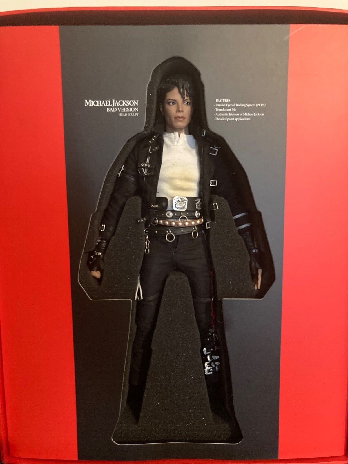Hot Toys Michael Jackson DX03 BAD version figure