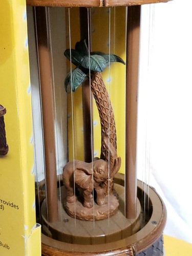 NEW OTHER Vintage ELEPHANT/ PALM TREE Mineral Oil Rain Lamp 16