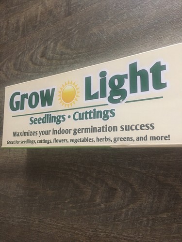 Ferry Morse KLIGHT-9 LED Indoor Grow Light 24