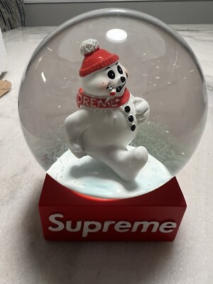Supreme Snow Globe Frosty The Snowman Smoking RARE FW21 Christmas Snowglobe New
