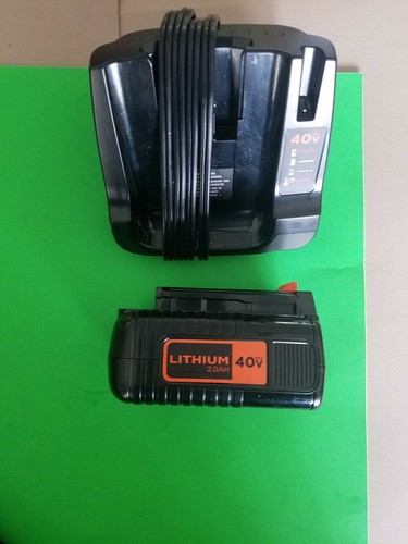 BlACK AND DECKER  LSW40 40V MAX CORDLESS BLOWER W/ BATTERY AND CHARGER