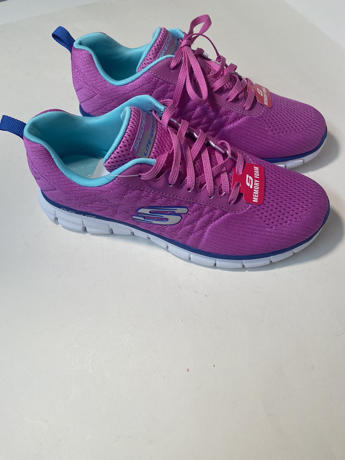 skechers dual lite