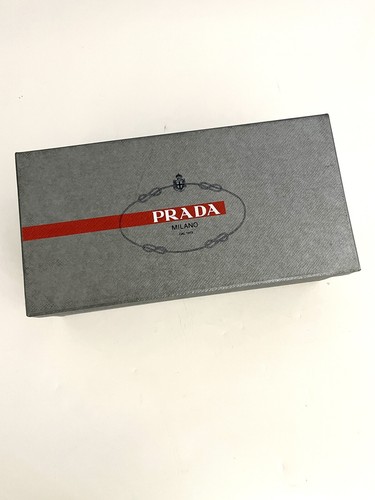PRADA MILANO アートブック $_12.JPG?set_id=880000500F