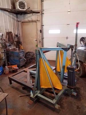 Whitlock Tipper Tilter Model 40 HD Air Powered