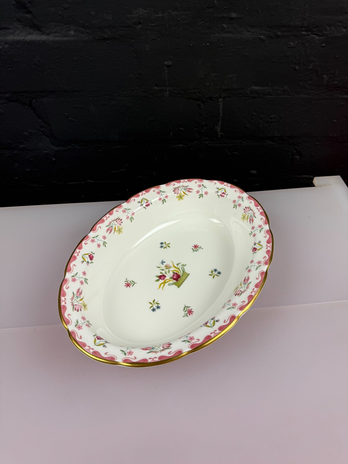 Wedgwood Williamsburg Bianca Open Oval Vegetable Serving Dish 28 cm x 20.5 cm