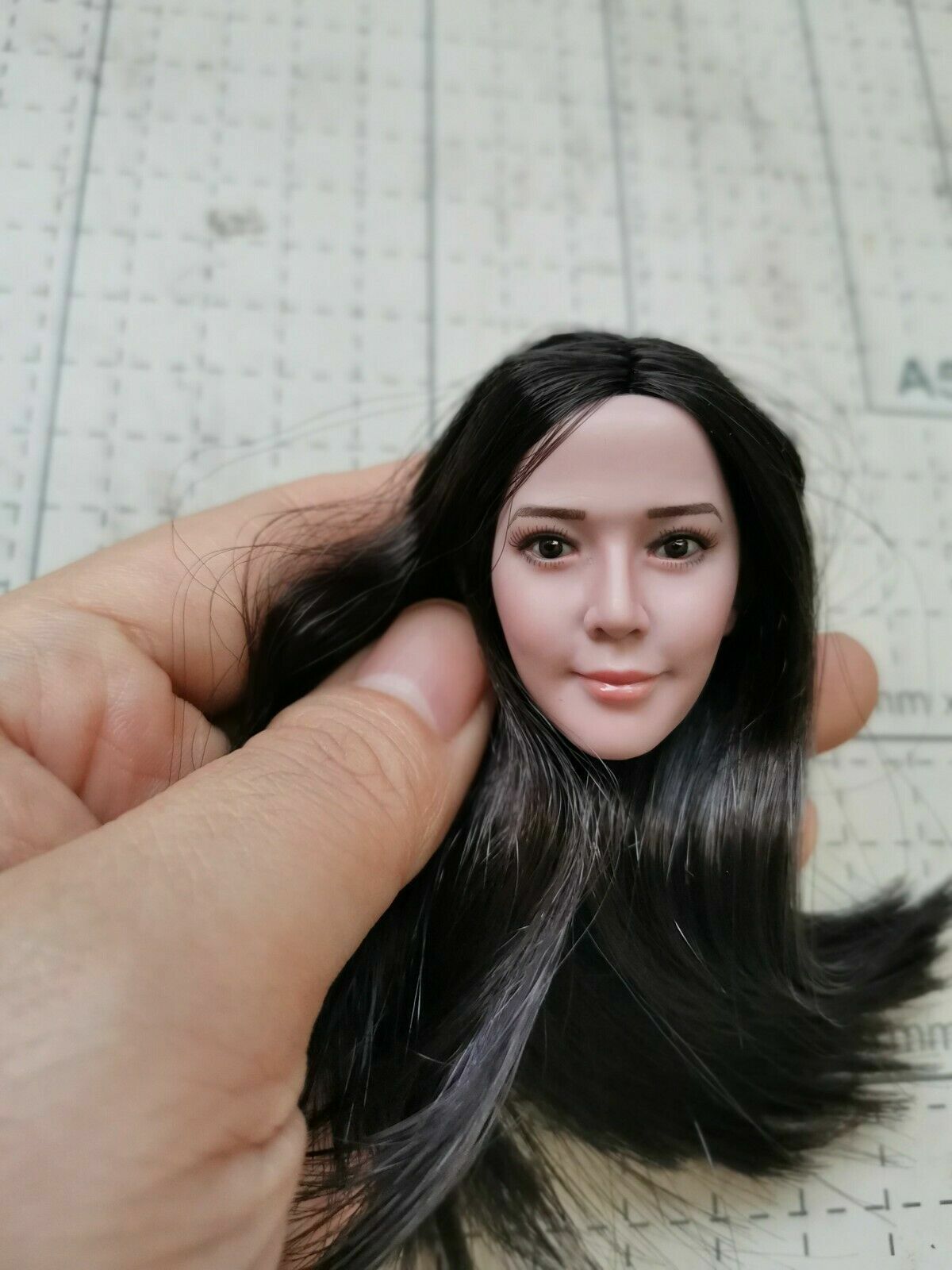 1/6 アジア人女性ヘッドC（Black Long Staight Hair） PH TBL 1/6 Scale Black Hair Asian Girl Head Sculpt Fit 12
