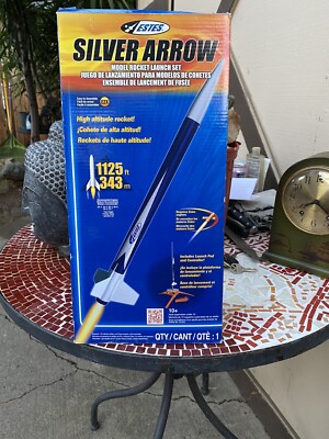 Estes Model Rocket Launch Set Silver Arrow EST1424