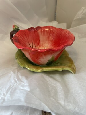 NEW Corner Ruby Garden Collection Red Flower Tea Cup & Leaf Saucer-Unique