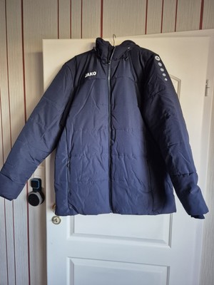 Jako Couchjacke mit Kaputze