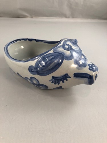 MA Hadley Pottery Pig Bowl/plate