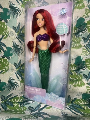 DISNEY STORE THE LITTLE MERMAID 12  ARIEL DOLL W/ WEAR AND SHARE RING 2019 NEW