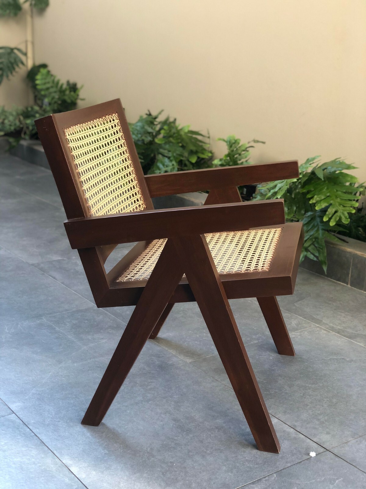 廃盤 JEANNERET CHANDIGARH Pierre Jeanneret Chandigarh Chair mid-century reproduction
