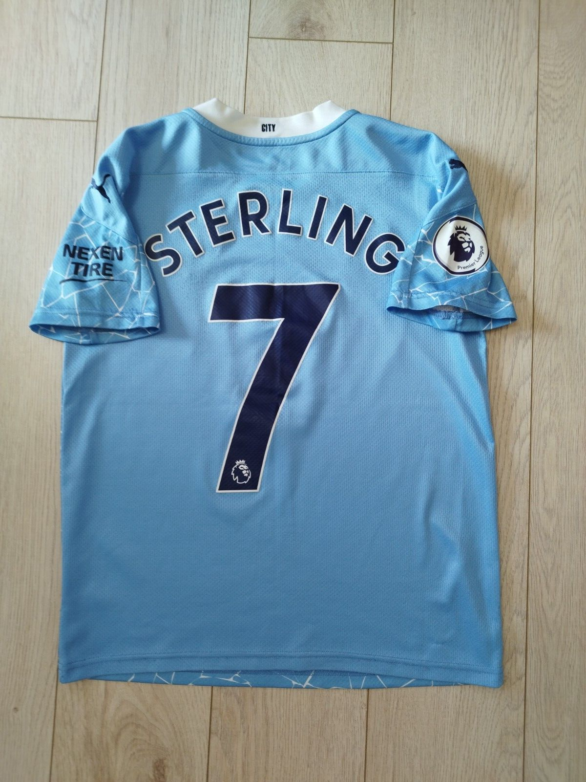 Sz L Kids Manchester City football jersey Puma home shirt
