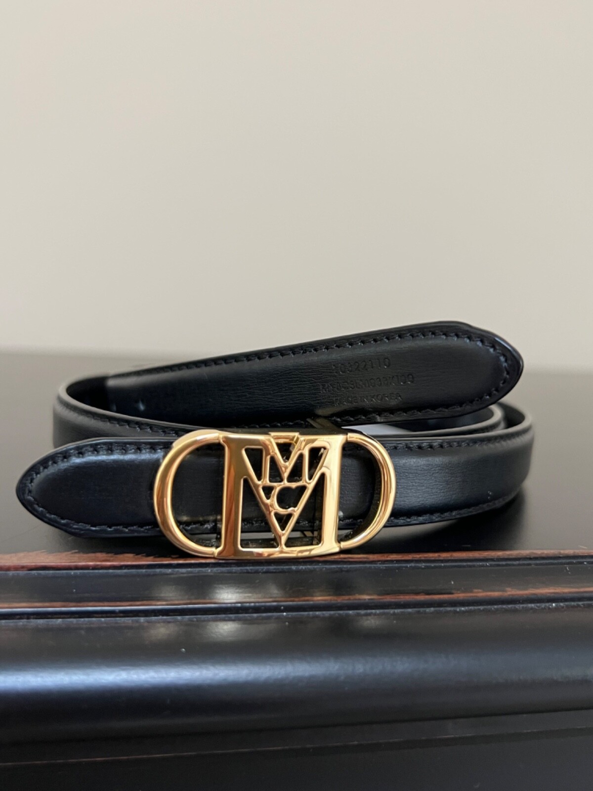 Pre-owned Mcm Mode Mena Black Reversible Leather Belt 24k Sh Gold 100 / L