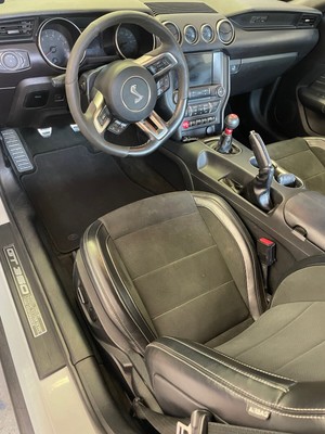 image 2 of interior