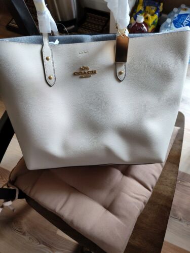 Brand New COACH Town Tote Large Leather Shoulder Bag Chalk Brand New COACH Town Tote Large Leather Shoulder Bag Chalk