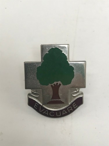 US Military Lapel Pin   15th Evacuare Hospital Command Unit Crest