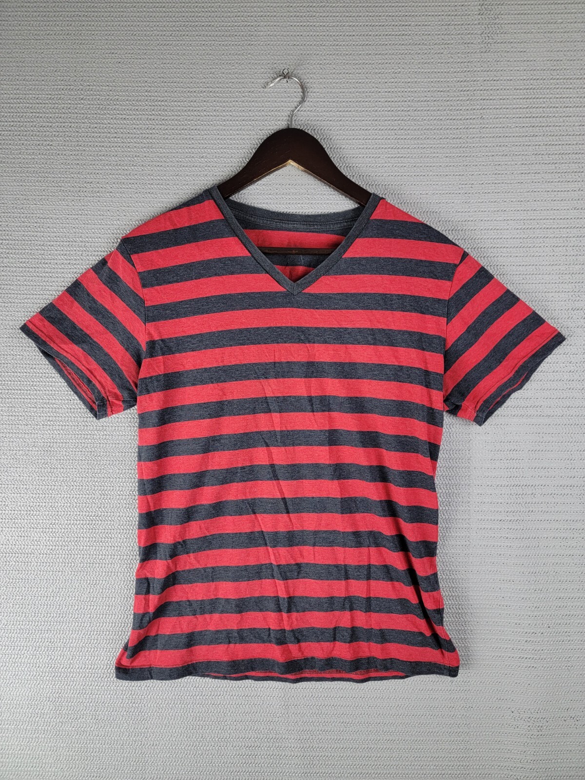 UH striped t-shirt size medium v-neck skate surf vibes faded