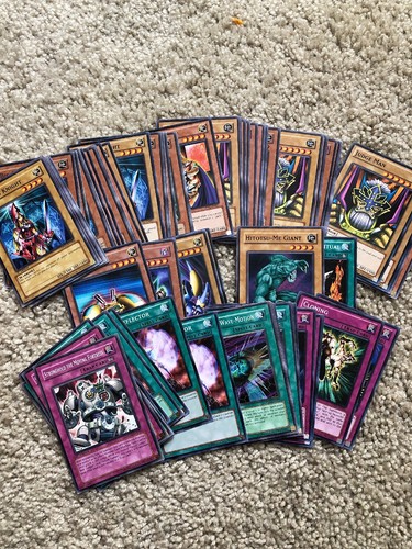 Yugioh Duelist Pack Yugi & Kaiba Collection! 161 Cards! 144 Common, 17 Rare!