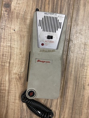 Leak Detectors 5500 Halogen Leak Detector