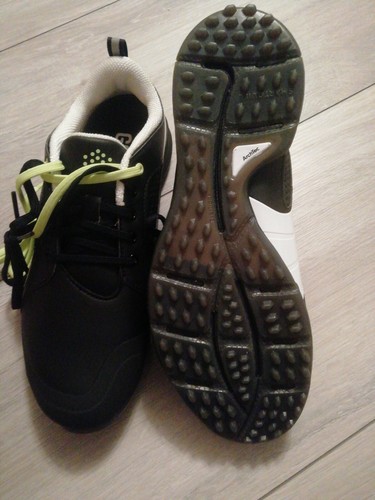 PUMA Herren Schuhe BIO FLY WATERPROOF BLACK WHITE GRÖßE 40,5 