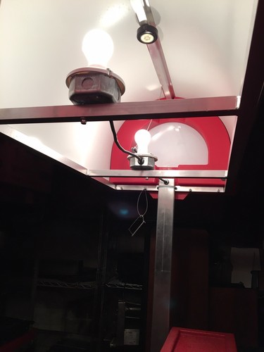 Cambro Budweiser **Light Up**  Rolling Vending Cart - 2 Large Wells - Very Nice