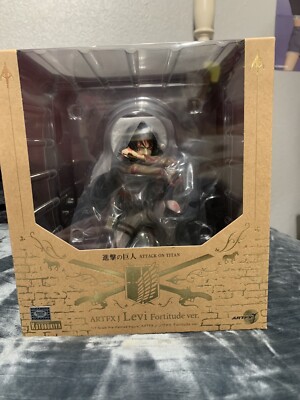 ARTFX J  LEVI Fortitude Ver Statue collectible